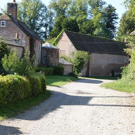 Home Farm House Wimborne Saint Giles Екстериор снимка